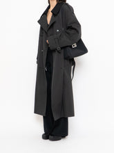 Load image into Gallery viewer, Vintage x Made in Canada x LONDON FOG Black Lined Trench  (42R)