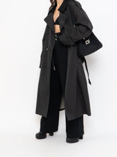 Load image into Gallery viewer, Vintage x Made in Canada x LONDON FOG Black Lined Trench  (42R)