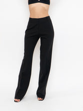 Load image into Gallery viewer, Vintage x Made in Slovania x HUGO BOSS Pleated Wool-blend Dress Pant (M, Tall)