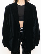 Load image into Gallery viewer, MICHAEL KORS x Velvet Feel Black Jacket (M, L)