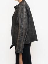 Load image into Gallery viewer, Vintage x Made in Pakistan x Black, Brown Faded Striped Leather Biker Jacket (XS-M)