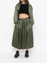 Load image into Gallery viewer, Vintage x Olive Green Pure Silk Set (L, XL)