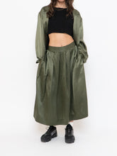 Load image into Gallery viewer, Vintage x Olive Green Pure Silk Set (L, XL)