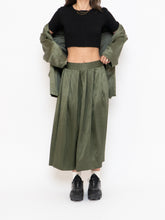 Load image into Gallery viewer, Vintage x Olive Green Pure Silk Set (L, XL)