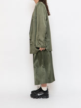 Load image into Gallery viewer, Vintage x Olive Green Pure Silk Set (L, XL)