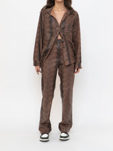 Load image into Gallery viewer, Vintage x Made in Canada x Brown Snakeskin Soft Set (M, L)
