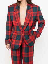 Load image into Gallery viewer, Vintage x Made in Canada x Red &amp; Green Plaid Blazer Set (M)