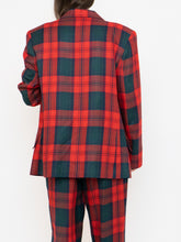 Load image into Gallery viewer, Vintage x Made in Canada x Red &amp; Green Plaid Blazer Set (M)