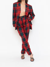 Load image into Gallery viewer, Vintage x Made in Canada x Red &amp; Green Plaid Blazer Set (M)