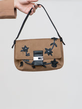 Load image into Gallery viewer, Vintage x GUESS Caramel Faux-Suede Beaded Floral Purse
