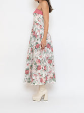 Load image into Gallery viewer, Vintage x Made in Great Britain x Strapless Rose Patterned Dress (XS, S)
