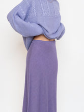Load image into Gallery viewer, Vintage x Handmade Cozy Lilac Sweater (XS-XXL)