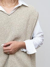 Load image into Gallery viewer, Vintage x Made in USA x EDDIE BAUER Oatmeal Cotton Knit Vest (S-L)