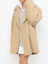 Load image into Gallery viewer, Vintage x Made in UK x MARKS AND SPENCER Soft Pure Wool Beige Coat (XS-XL)