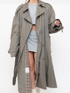 Vintage x Made in Canada x AQUASCUTUM OF LONDON Neutral Trench Coat (S-XL)