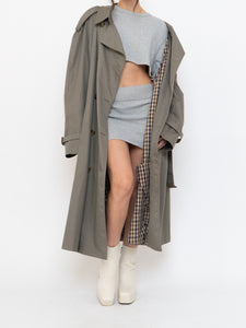Vintage x Made in Canada x AQUASCUTUM OF LONDON Neutral Trench Coat (S-XL)