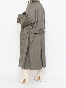 Vintage x Made in Canada x AQUASCUTUM OF LONDON Neutral Trench Coat (S-XL)