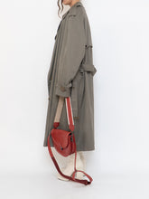 Load image into Gallery viewer, Vintage x Made in Canada x AQUASCUTUM OF LONDON Neutral Trench Coat (S-XL)