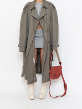 Load image into Gallery viewer, Vintage x Made in Canada x AQUASCUTUM OF LONDON Neutral Trench Coat (S-XL)
