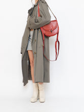 Load image into Gallery viewer, Vintage x Made in Canada x AQUASCUTUM OF LONDON Neutral Trench Coat (S-XL)