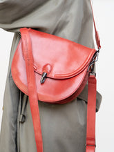 Load image into Gallery viewer, AUNTS &amp; UNCLES x Red Leather Shoulder Purse