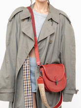 Load image into Gallery viewer, AUNTS &amp; UNCLES x Red Leather Shoulder Purse