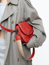 Load image into Gallery viewer, AUNTS &amp; UNCLES x Red Leather Shoulder Purse
