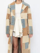 Load image into Gallery viewer, Vintage x WILSONS LEATHER x Beige, Blue Patchwork Suede Coat (S-L)