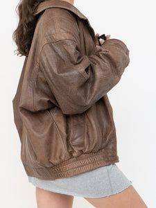 Vintage x Made in Canada x Light Brown Faded Leather Bomber Jacket (XS-M)