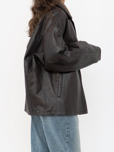 Vintage x Made in Winnipeg x Brown Leather Fleece-Collared Jacket (S-L)