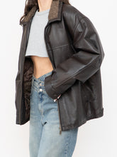 Load image into Gallery viewer, Vintage x Made in Winnipeg x Brown Leather Fleece-Collared Jacket (S-L)