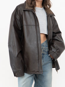 Vintage x Made in Winnipeg x Brown Leather Fleece-Collared Jacket (S-L)