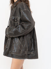 Load image into Gallery viewer, Vintage x DANIER x Deep Brown Crackled Leather Jacket (XS-L)