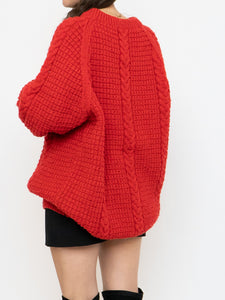 Vintage x Red Cozy Hand-Knit Sweater (XS-XL)