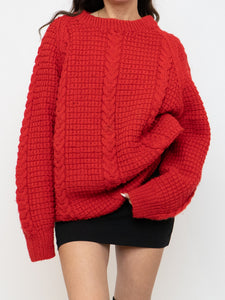 Vintage x Red Cozy Hand-Knit Sweater (XS-XL)