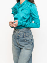 Load image into Gallery viewer, DEADSTOCK x HUANG SHU CHI x Teal Silk-feel Top (S, M)