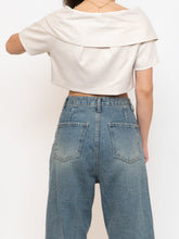 Load image into Gallery viewer, Vintage x Cream Satin Cropped Bow Top (XS-M)