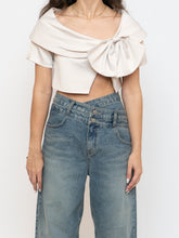 Load image into Gallery viewer, Vintage x Cream Satin Cropped Bow Top (XS-M)