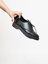 Load image into Gallery viewer, DOC MARTENS x Originals Black Shoes (6M, 7W)
