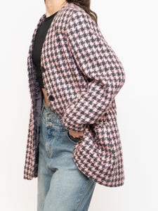 Vintage x Made in Canada x Soft Wool-Blend Pink Houndstooth Blazer (XS-L)