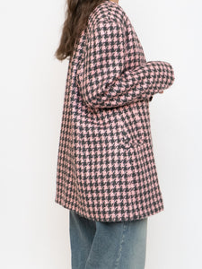 Vintage x Made in Canada x Soft Wool-Blend Pink Houndstooth Blazer (XS-L)
