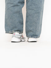 Load image into Gallery viewer, NIKE x White &amp; Pink Initiator Sneakers (8-9W)