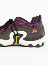 Load image into Gallery viewer, Vintage x NIKE ACG Purple &amp; Green Sneakers (11.5M)
