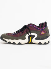 Load image into Gallery viewer, Vintage x NIKE ACG Purple &amp; Green Sneakers (11.5M)