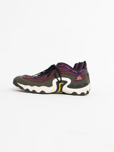 Vintage x NIKE ACG Purple & Green Sneakers (11.5M)