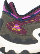 Load image into Gallery viewer, Vintage x NIKE ACG Purple &amp; Green Sneakers (11.5M)