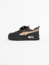 Load image into Gallery viewer, PUMA x Black &amp; Rose Gold Platform Chain Sneakers (8, 8.5W)