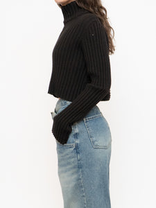 Vintage x Made in Italy x Sarah Pacini Cropped Deep Brown Ribbed Wool-Blend Turtleneck (XS, S)