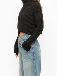 Vintage x Made in Italy x Sarah Pacini Cropped Deep Brown Ribbed Wool-Blend Turtleneck (XS, S)