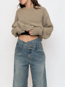 Vintage x Made in Hong Kong x CLUB MONACO Beige Ribbed Knit Sweater (XS-XL)